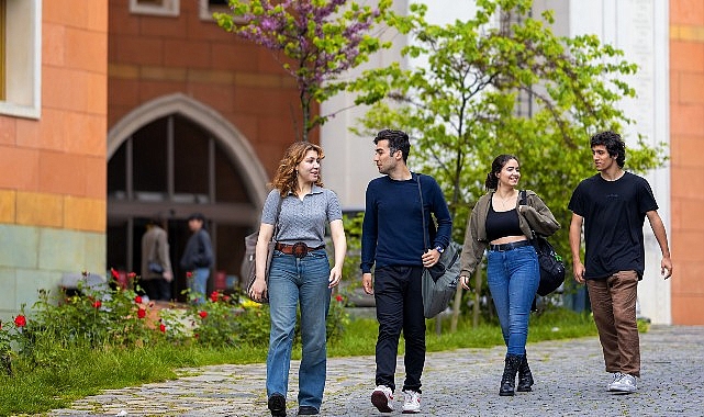 Yapay Zekâ Çağında Meslek Tercihleri Nasıl Şekilleniyor?